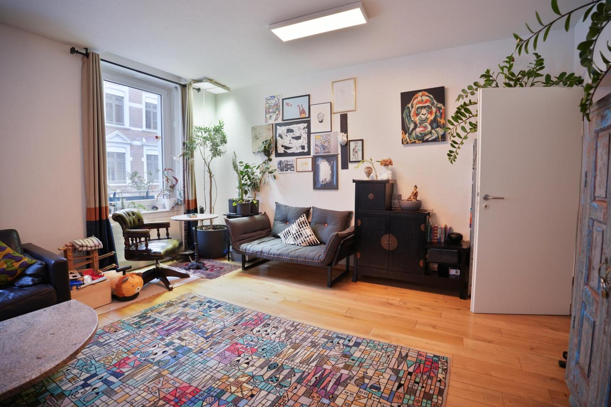 Apartment Artful 3 Bedroom In Center 5 Min By Foot To Esc & Art *