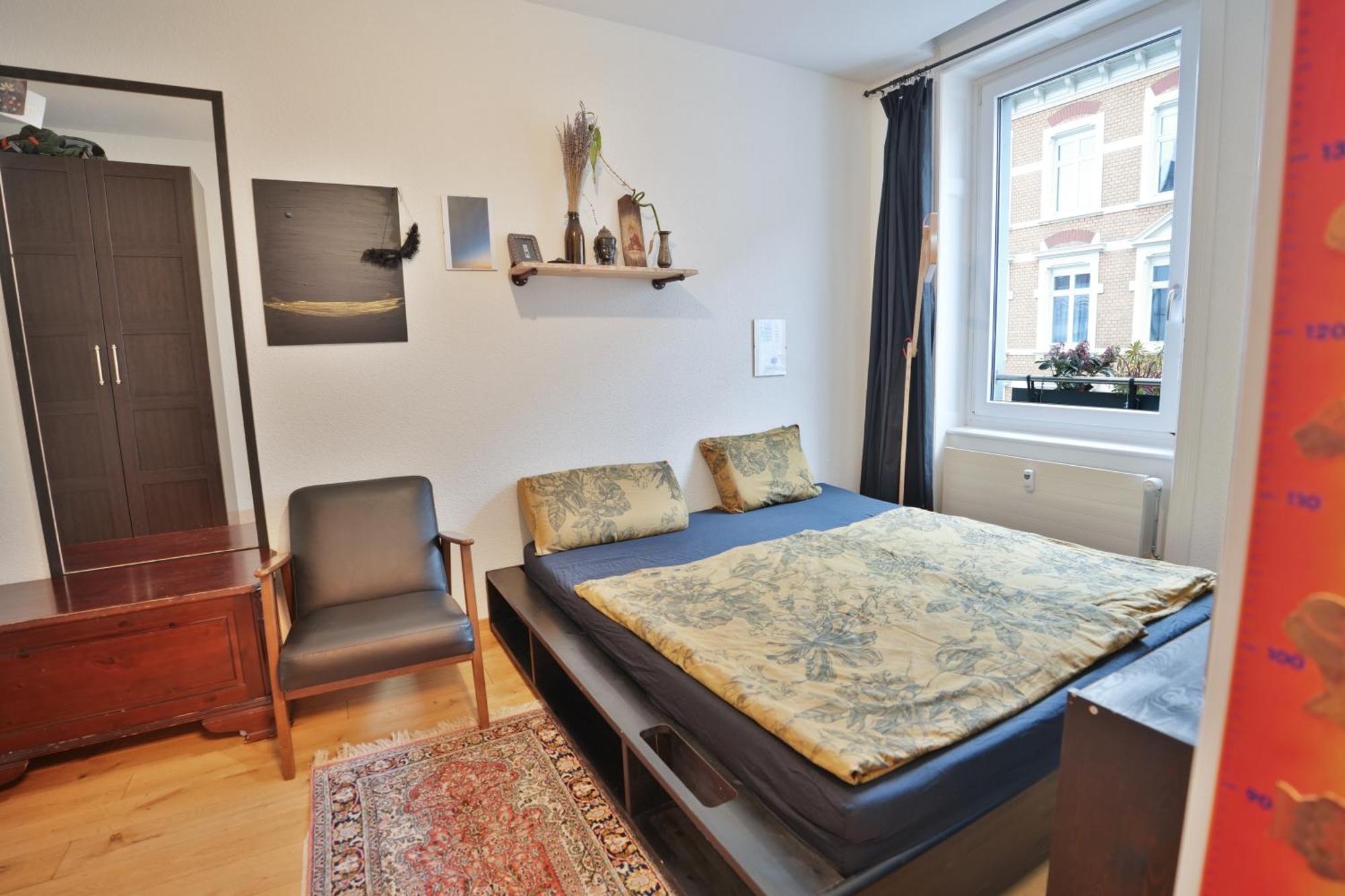 Artful 3 Bedroom In Center 5 Min By Foot To Esc & Art * Basel