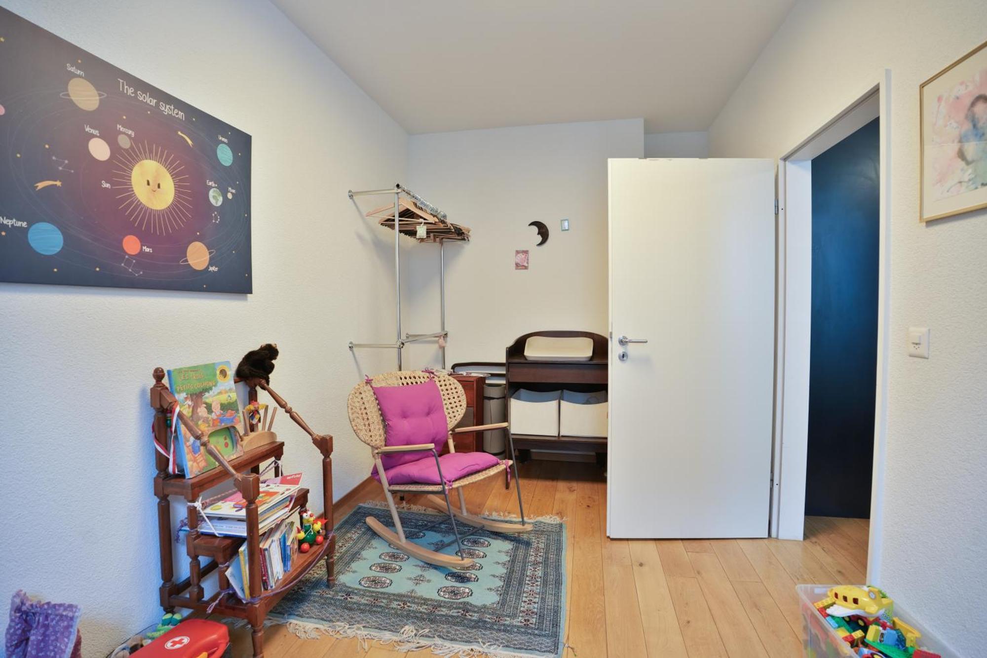 Artful 3 Bedroom In Center 5 Min By Foot To Esc & Art Apartment